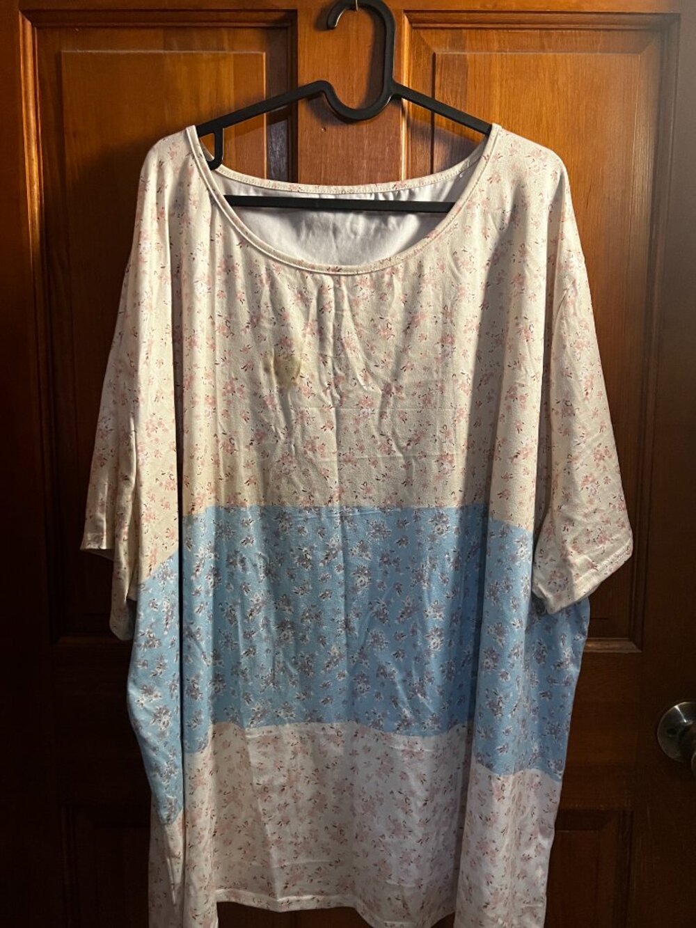 Fun Floral Color-Block Blouse - Picture 2 of 3